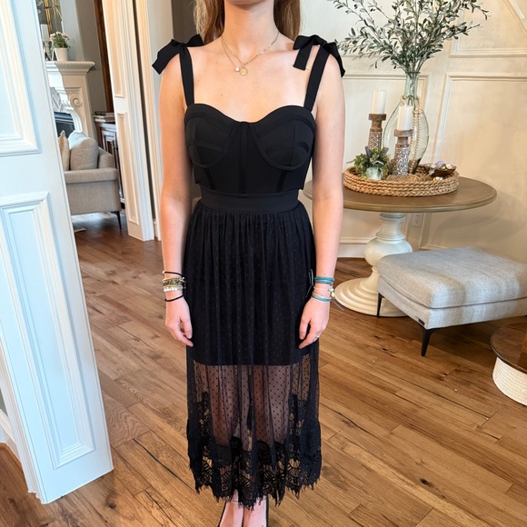 Black Bustier Lace Maxi Dress - Picture 4 of 4